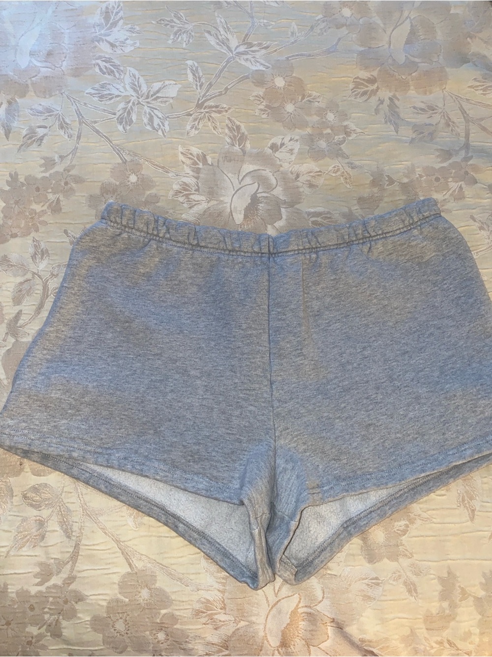 Aritzia TNA Light Grey Athletic Lounge Shorts